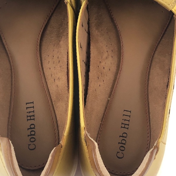 Cobb Hill Shoes Womens 7 Sweet Corn Bailee Perforated Leather Loafers Slip on - Picture 5 of 9